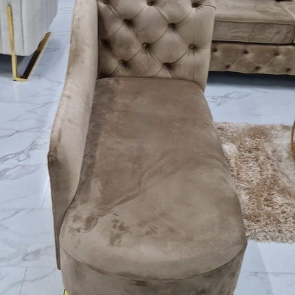 Chesterfield Chaise Lounge